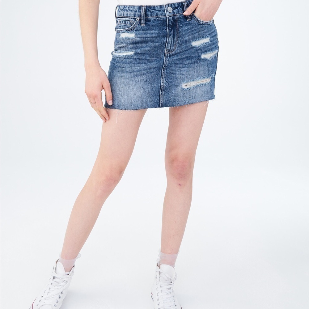 Aeropostale Medium Wash Casual Distressed Denim Mini Skirt